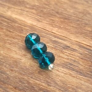 Emerald crystal faceted tier pendant‎
